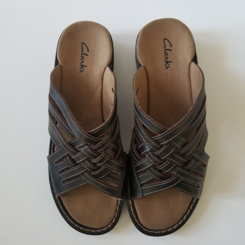 Clarks Brown Leather Criss Cross Strappy Wedge Sandals (size 7) - Picture 2 of 7